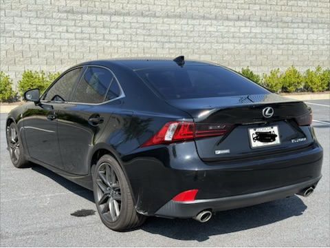 2016 Lexus IS 200t - Photo 9