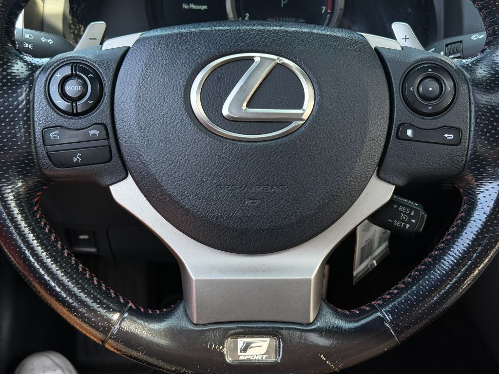 2016 Lexus IS 200t - Photo 25