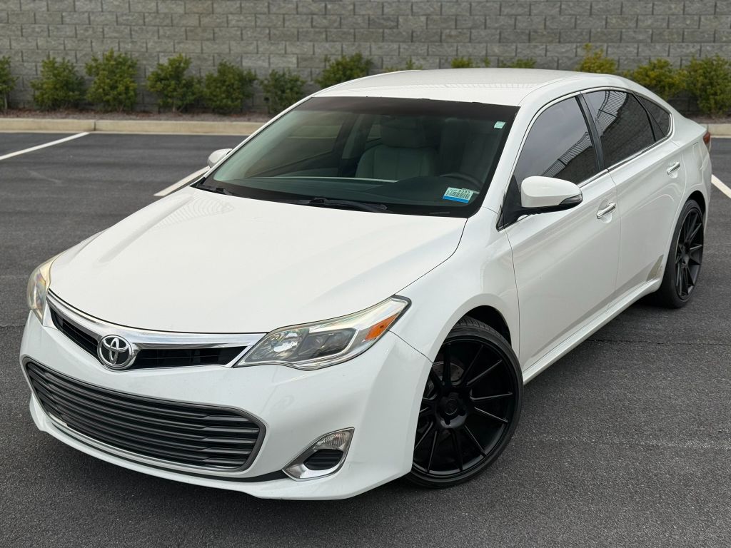 2013 Toyota Avalon XLE