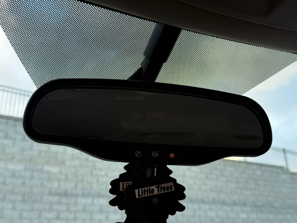 2011 Chevrolet Traverse LS - Photo 29