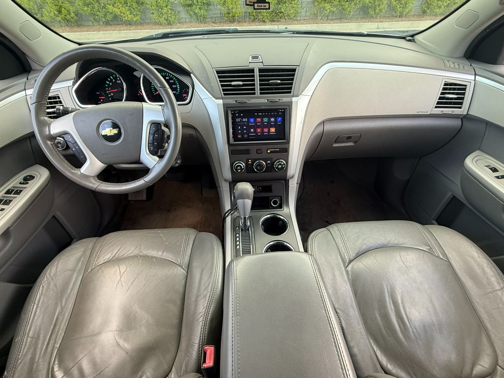 2011 Chevrolet Traverse LS - Photo 14