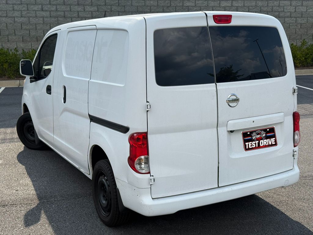 2017 Nissan NV200 SV - Photo 8