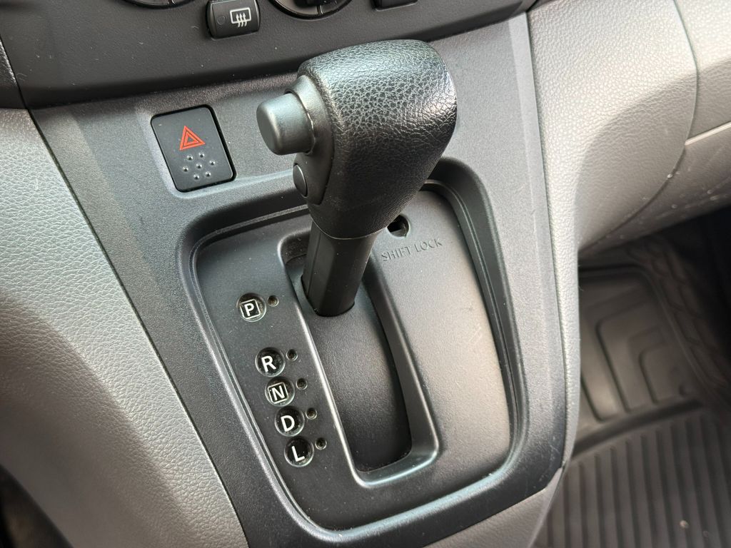 2017 Nissan NV200 SV - Photo 26